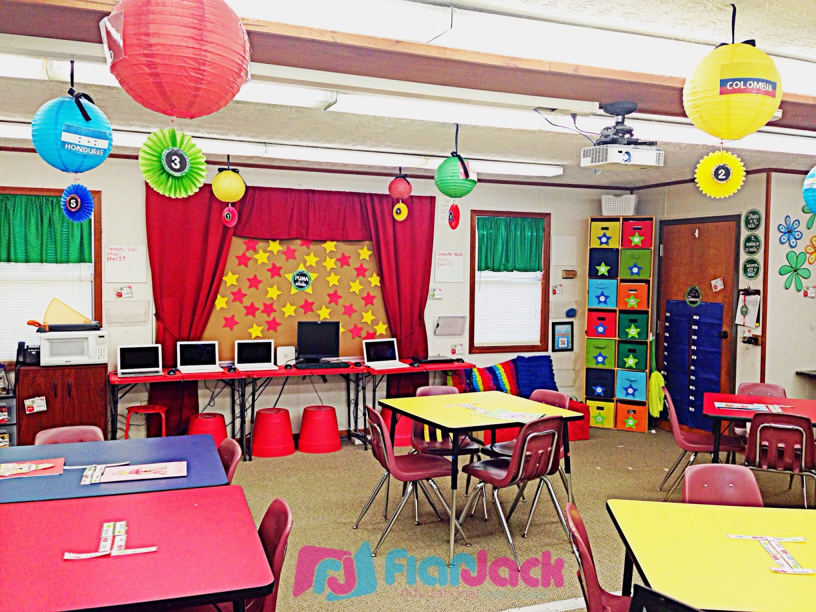 classroom-reveal-using-my-primary-paisley-decor-pack